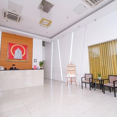 Zen Rooms Bangkal Makati Makati City Екстериор снимка